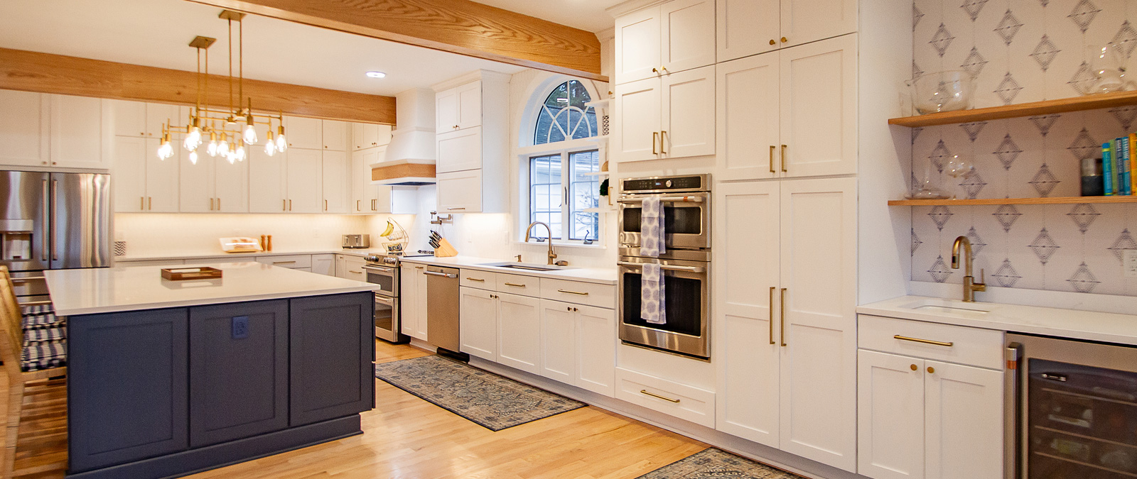 CONTEMPORARY + LIVABLE